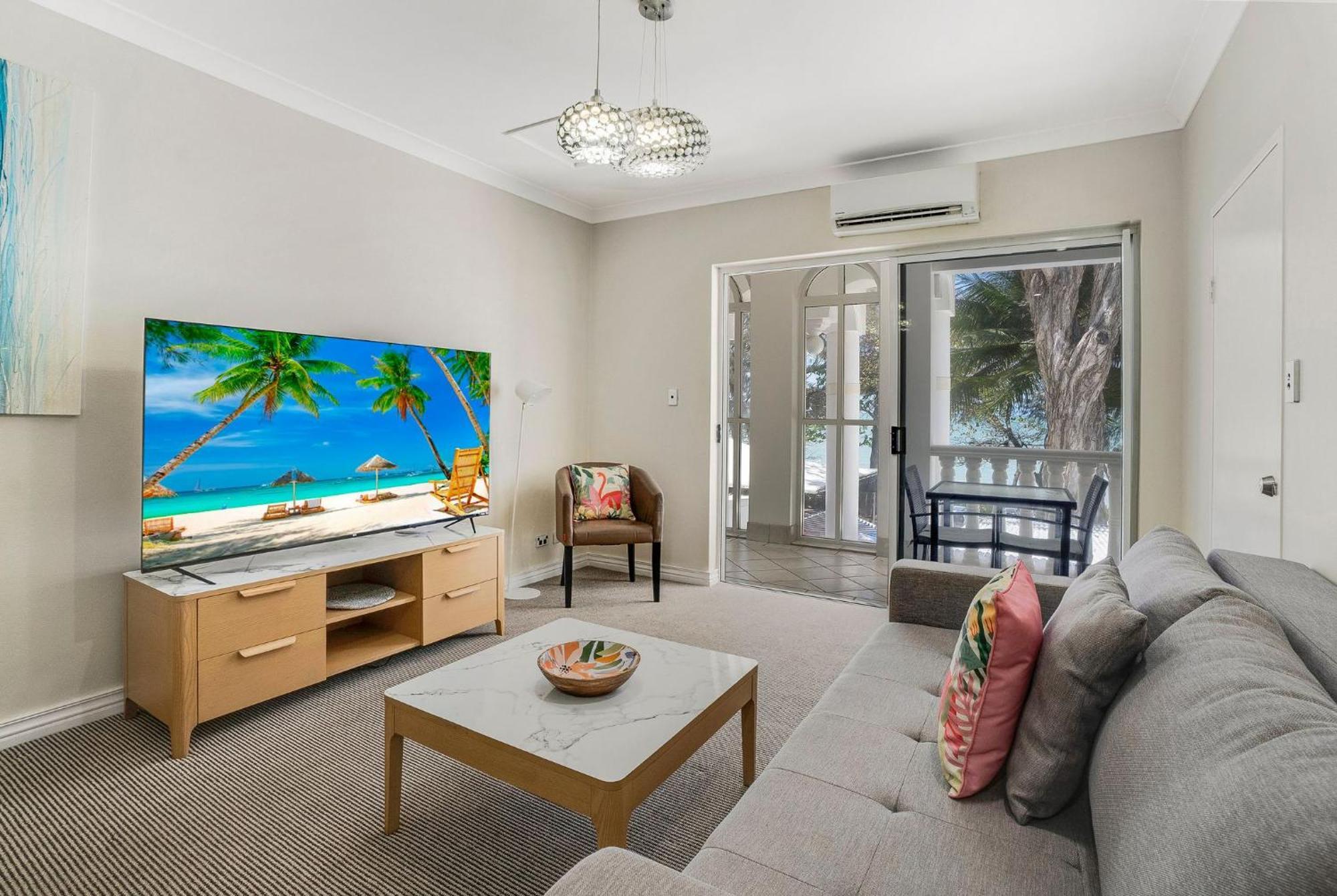 Sarayi Boutique Hotel Palm Cove Eksteriør billede