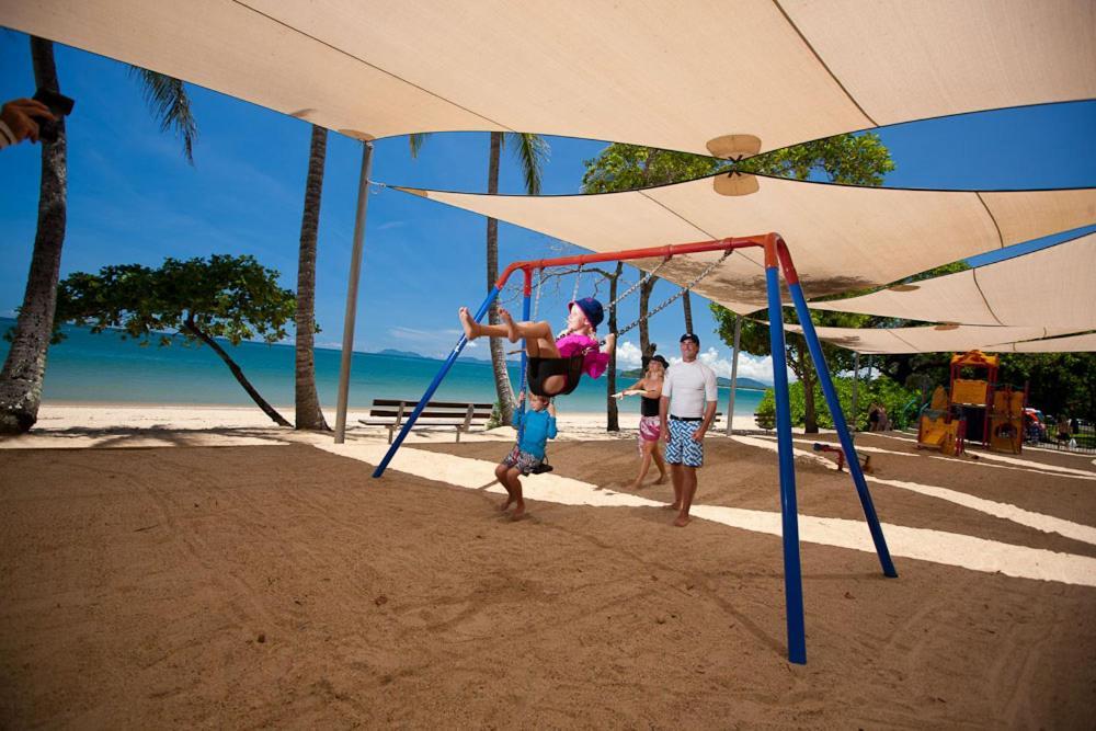 Sarayi Boutique Hotel Palm Cove Eksteriør billede